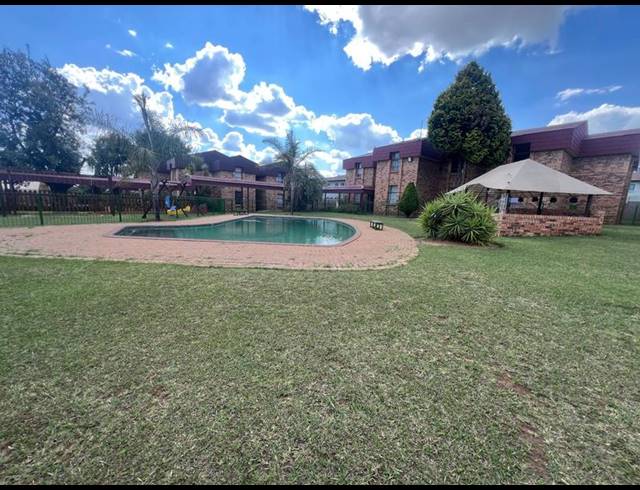 BUSINESS FOR SALE IN GREENHILLS